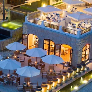 Aegean Yalong Bay Resort