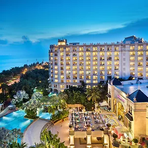 Crowne Plaza Bay By Ihg Санья