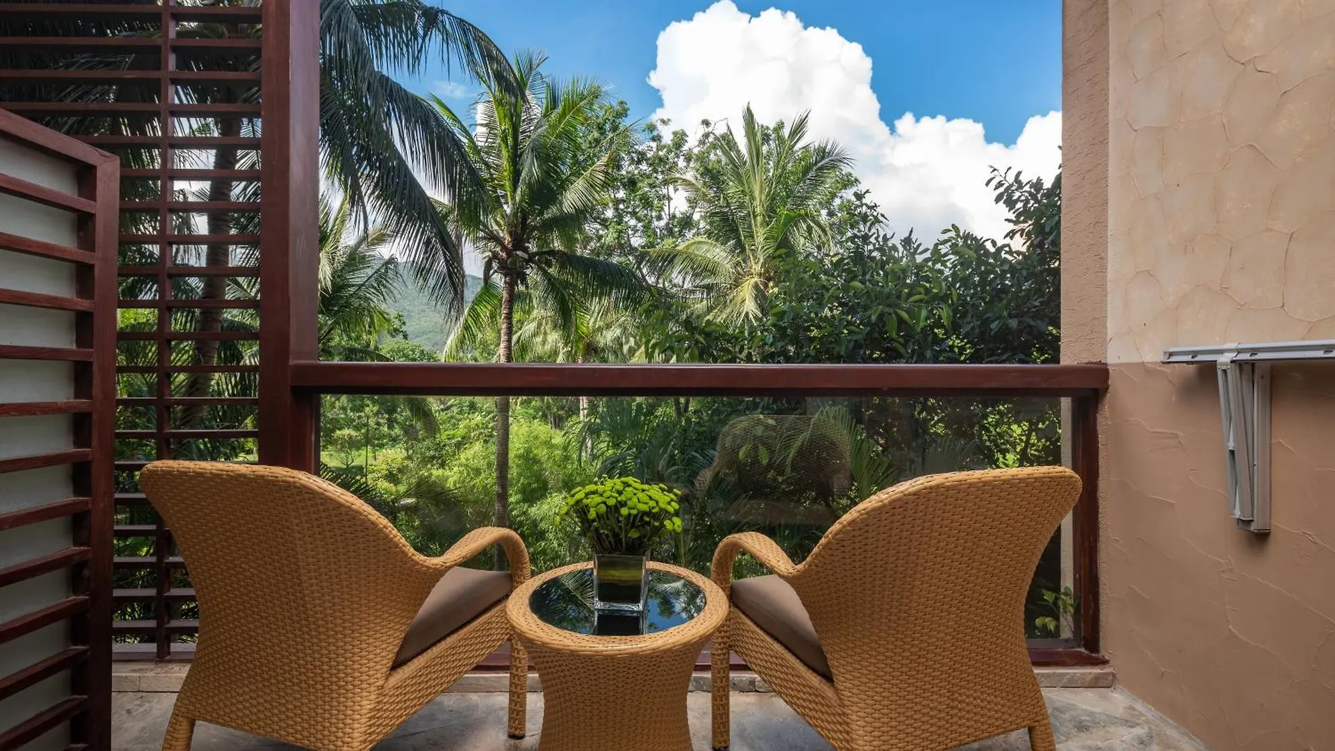 Yalong Bay Mangrove Tree Resort Sanya 5*,